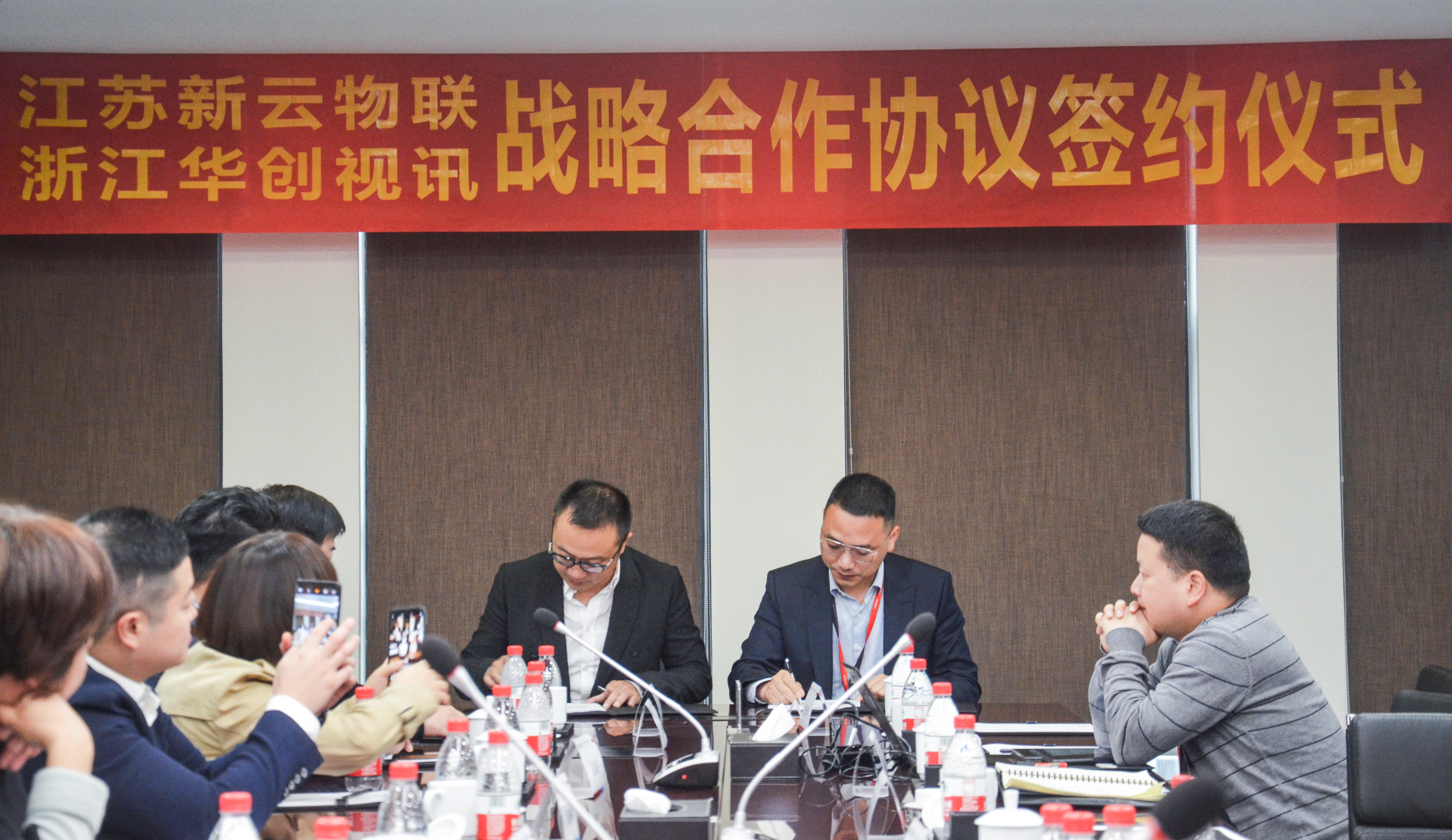 image 2fafc75fcc32016b.jpg